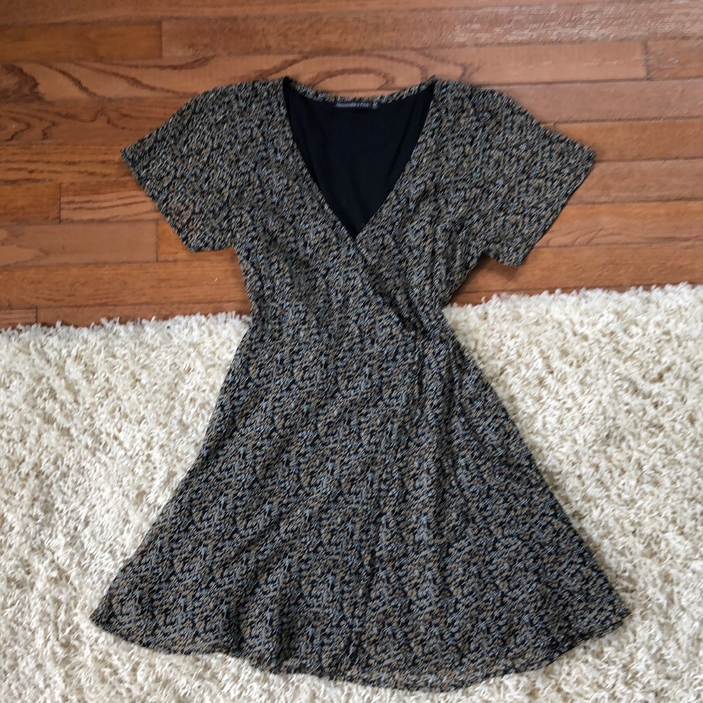 Abercrombie & Fitch Petite Floral Wrap Dress